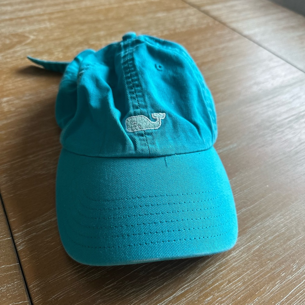 Women’s vineyards vines hat